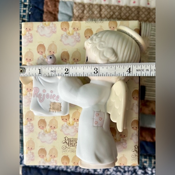 Enesco Precious Moments Figurine - Picture 7 of 7